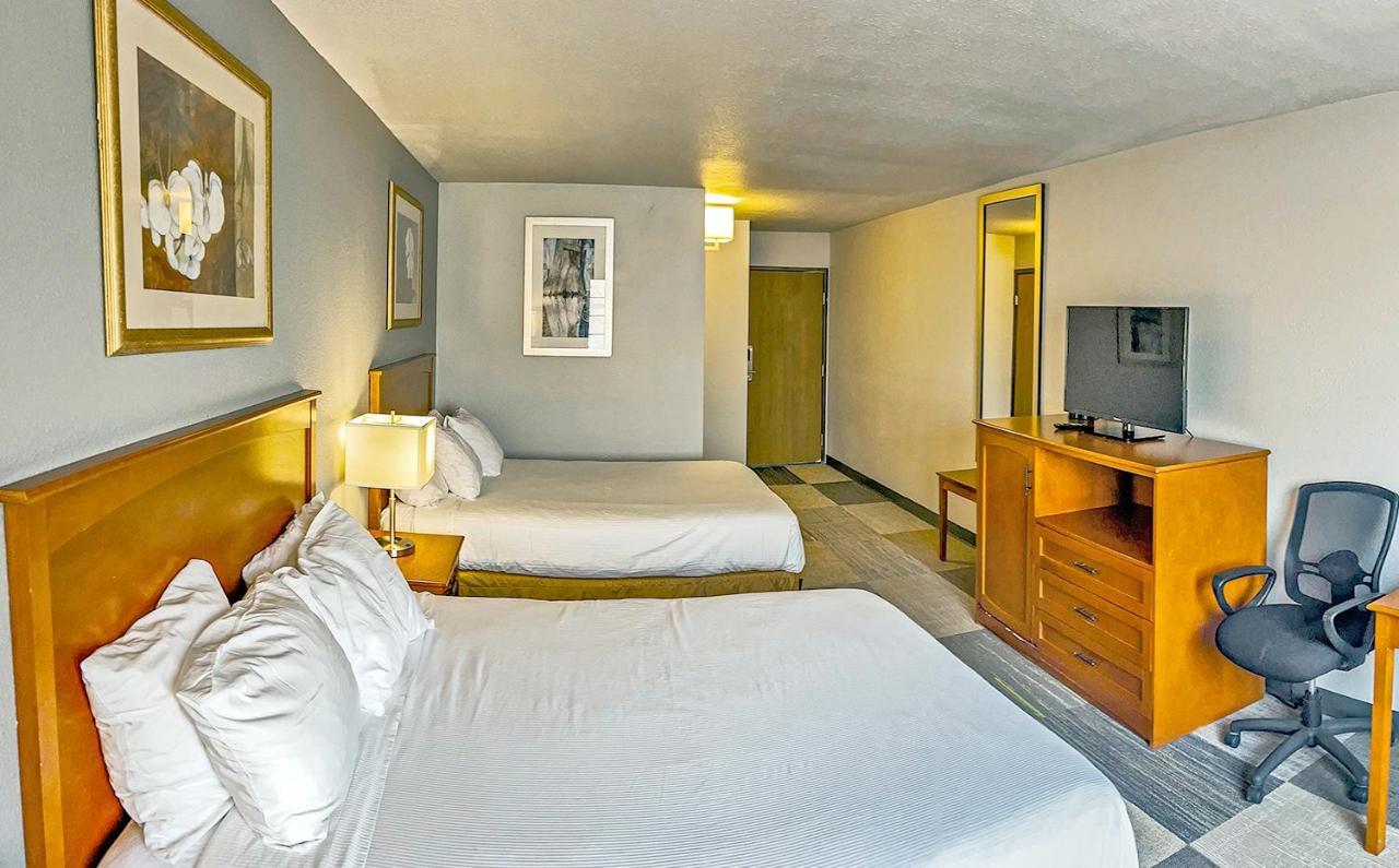Coratel Inn By Jasper Iowa Fairfield Buitenkant foto